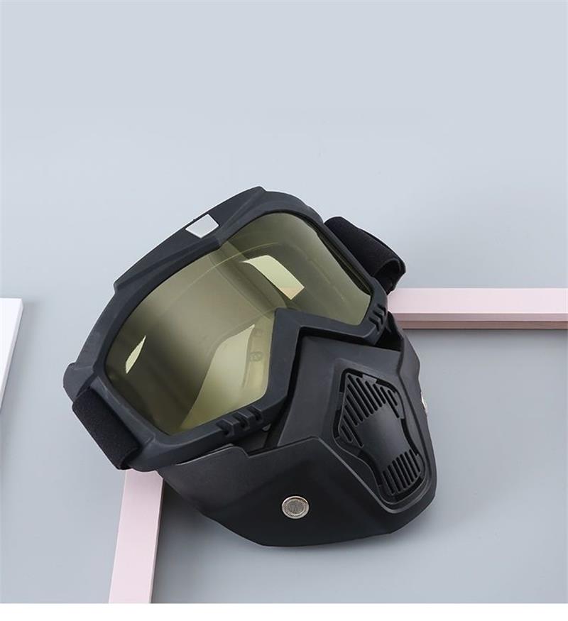 A Full-face Goggle with Anti-fog High-definition Lenses, a Detachable and Adjustable Ski Mask, and a Comfortable Sponge Pad - Made of Plastic