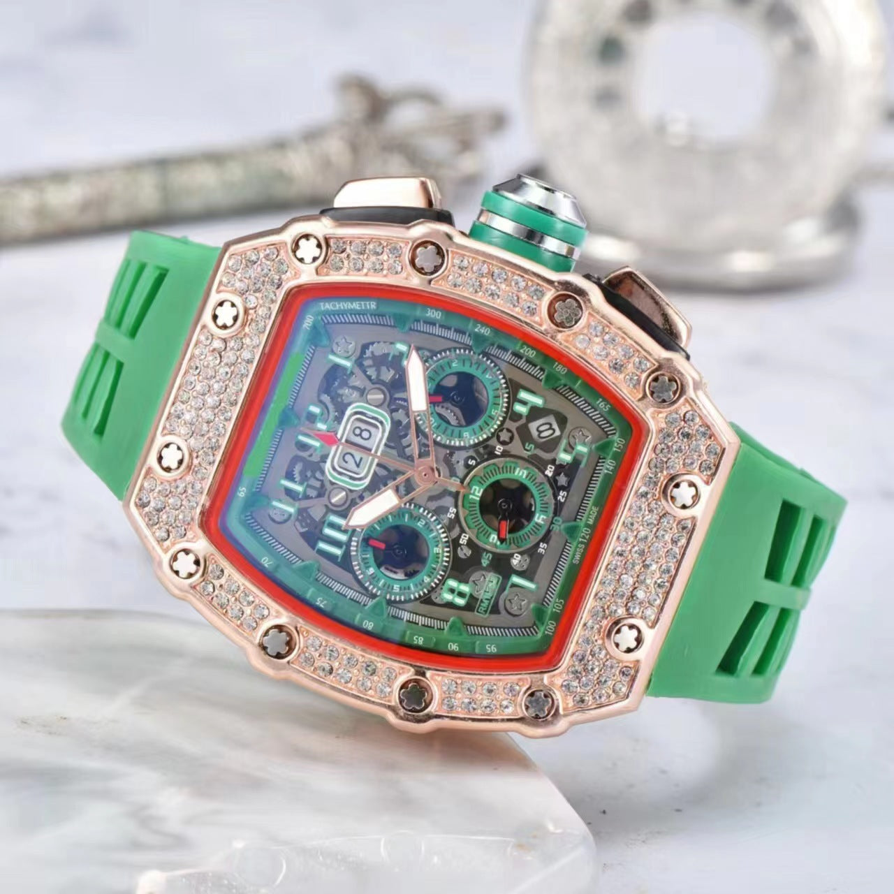 Men's Luxury barrel-shaped watch Rhinestone Embellished Watch
