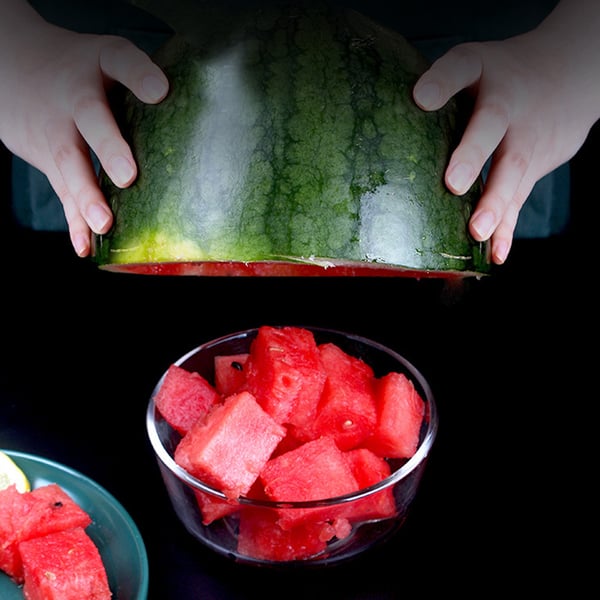 🍴🍉Stainless steel watermelon fork, makes cutting fruit easy and fun!