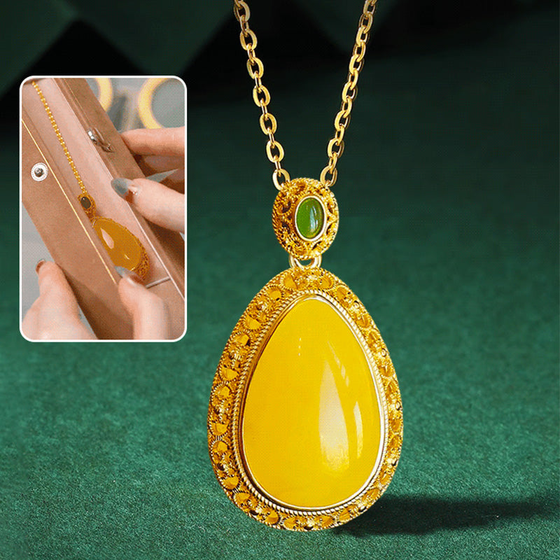 🍀Lucky Flower Pendant Necklace - Elegant & Eye-Catching💎