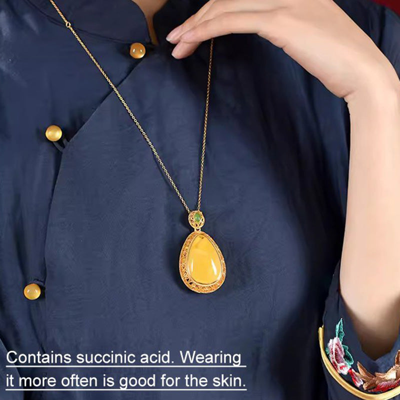 🍀Lucky Flower Pendant Necklace - Elegant & Eye-Catching💎