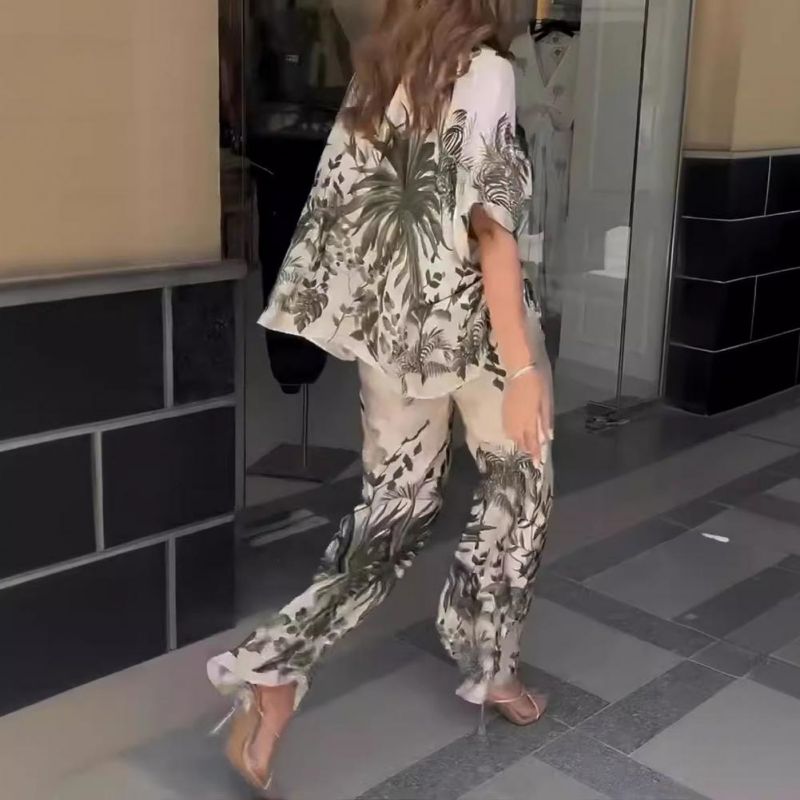 💕HOT SALE 60% OFF💕Women's Casual Botanical Print 2-Piece Set