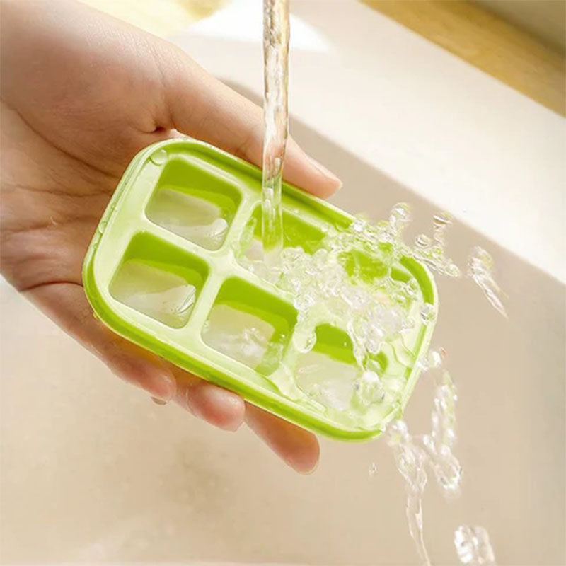Mini ice cube tray with 6 compartments, food-safe and easy to remove