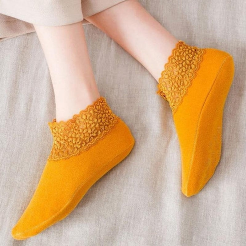 🔥 Spring New Fashion Lace Ankle Socks🌈 (One size fit all)🔥