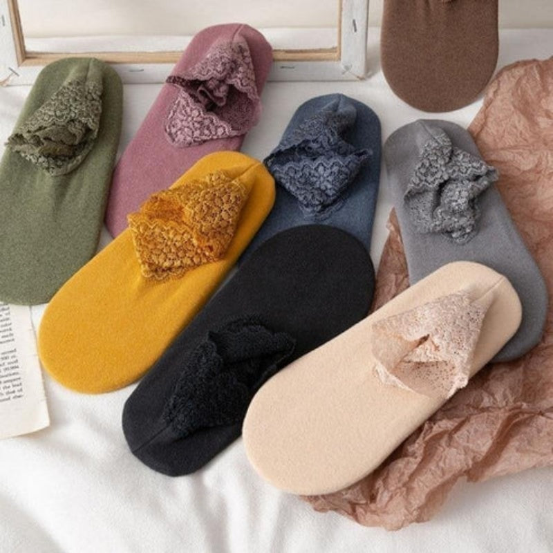 🔥 Spring New Fashion Lace Ankle Socks🌈 (One size fit all)🔥
