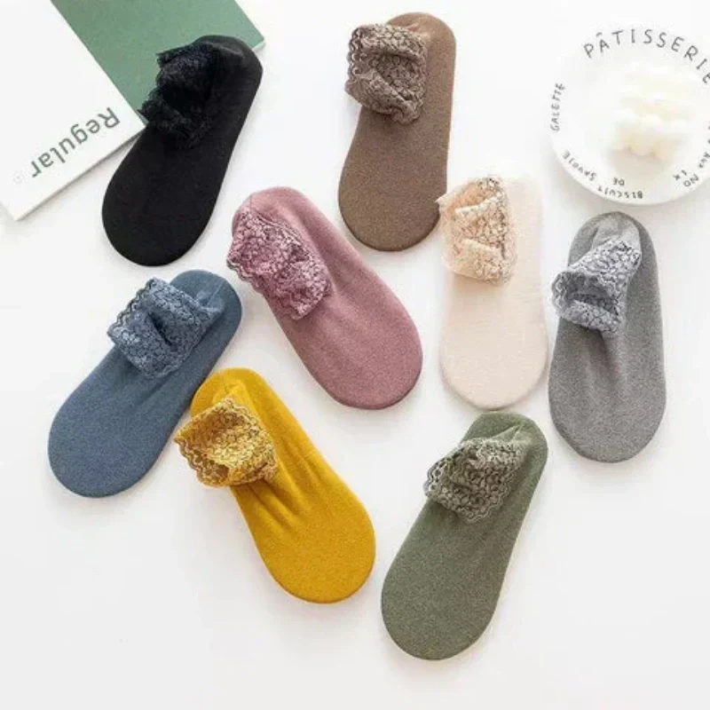 🔥 Spring New Fashion Lace Ankle Socks🌈 (One size fit all)🔥