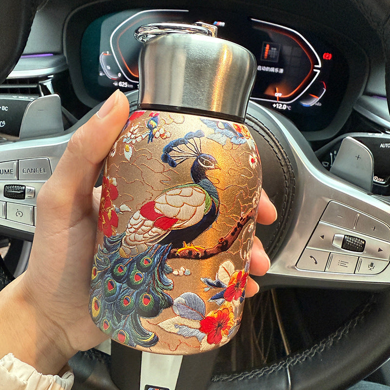 🔥BUY 2 GET 1 FREE🔥Stylish & Portable Insulated Water Bottle🎒  Keep Drinks Hot or Cold, Enjoy Fresh Drinks Anytime, Anywhere!
