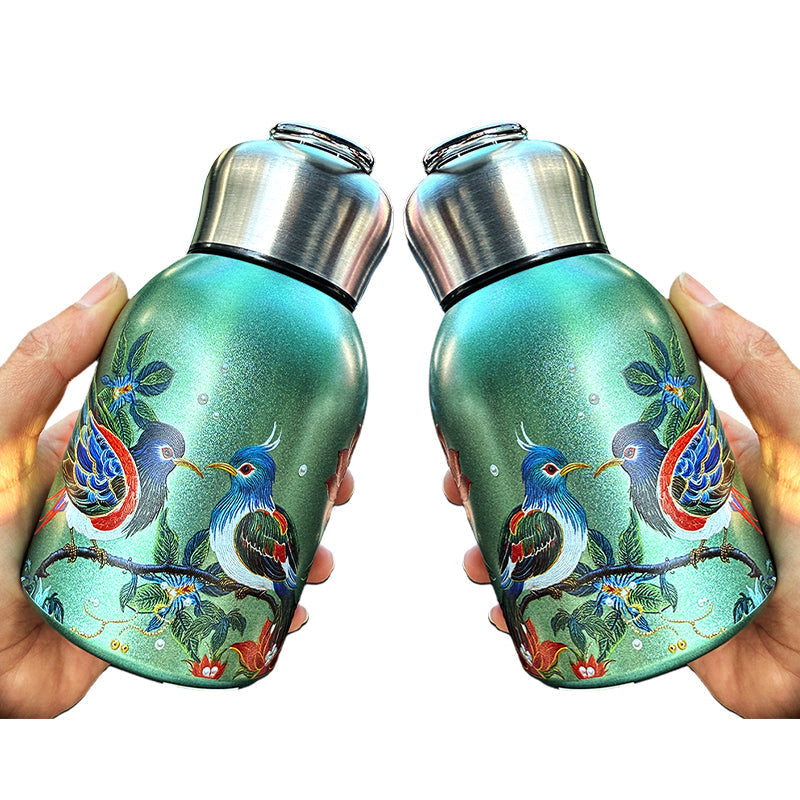 🔥BUY 2 GET 1 FREE🔥Stylish & Portable Insulated Water Bottle🎒  Keep Drinks Hot or Cold, Enjoy Fresh Drinks Anytime, Anywhere!