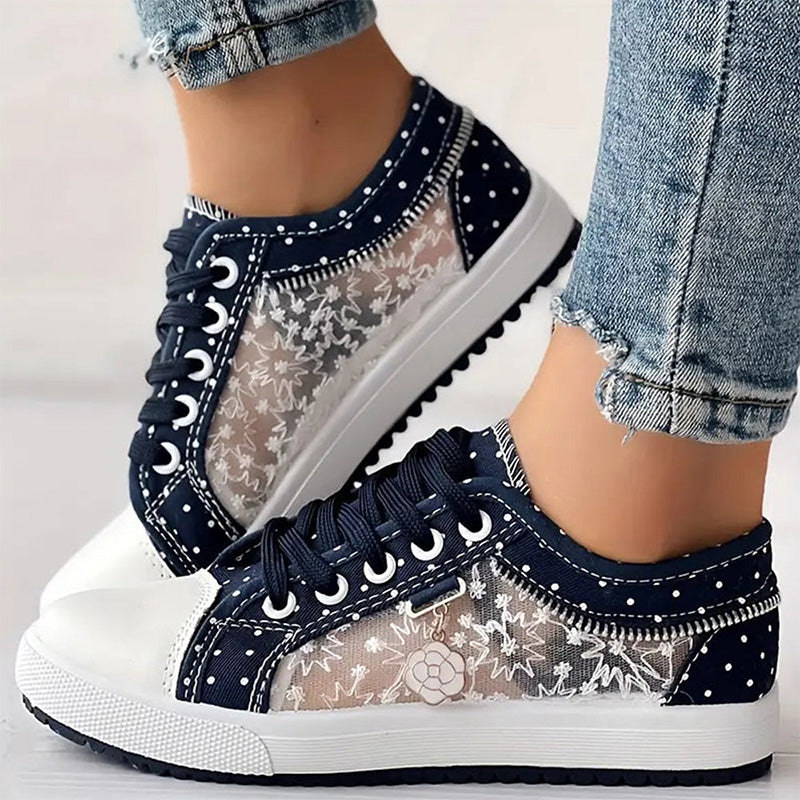 👟2025 New Design🙋‍♀️✨Ladies Casual Flat Round Toe Lace Up Low Top Shoes