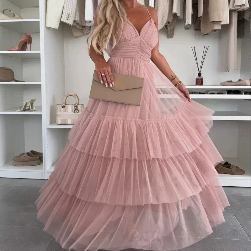 🔥Hot Sale 56% OFF 👗New Style Women’s Elegant Spaghetti Strap Tiered Tulle Maxi Dress🌷 Layered and Ethereal, A Fresh Summer Fashion Choice!
