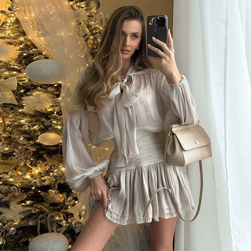 🎀Limited Time 36% OFF🎀 Fashion Bowknot Top High Waist Half-body Skirt Casual Set - Elegant bow design, high-waist cut, perfect for a stylish summer look!