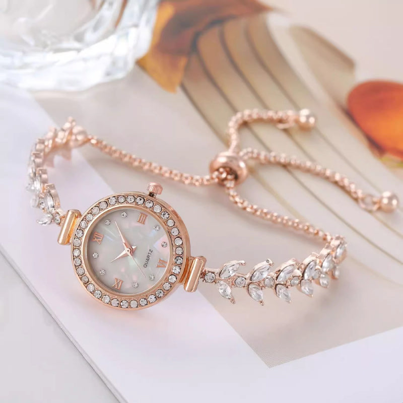 ✨Women’s Elegant Adjustable Glossy Bracelet Watch⌚