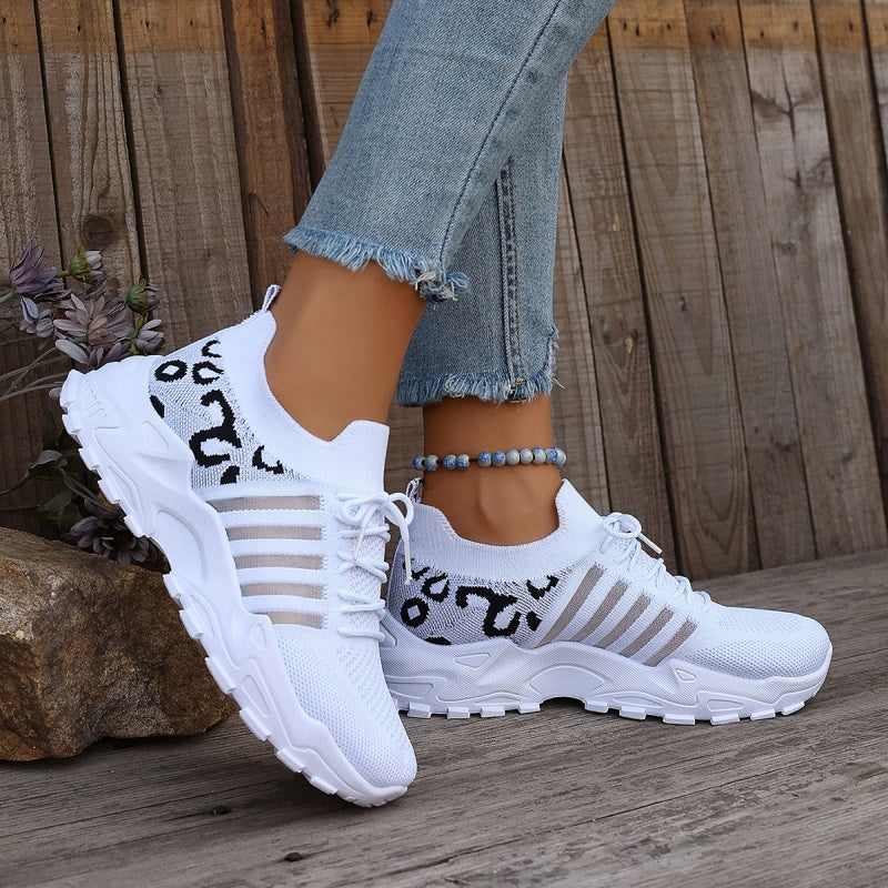 🎉Last Day For Mother's Day Activities 👟Women's Stylish Slip-On Breathable Sneakers