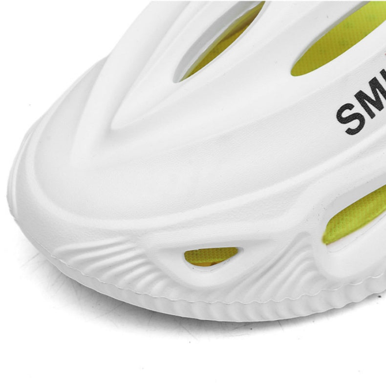 👟Men's Thick Bottom Hollow Outdoor Slippers - Breathable & Durable🌳