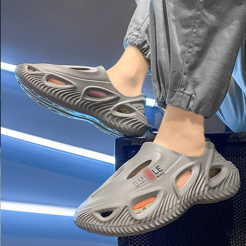 👟Men's Thick Bottom Hollow Outdoor Slippers - Breathable & Durable🌳