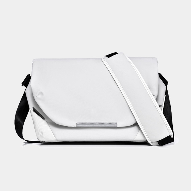 💼Water-Resistant Laptop Messenger Bag💧- Essential for Business Travel
