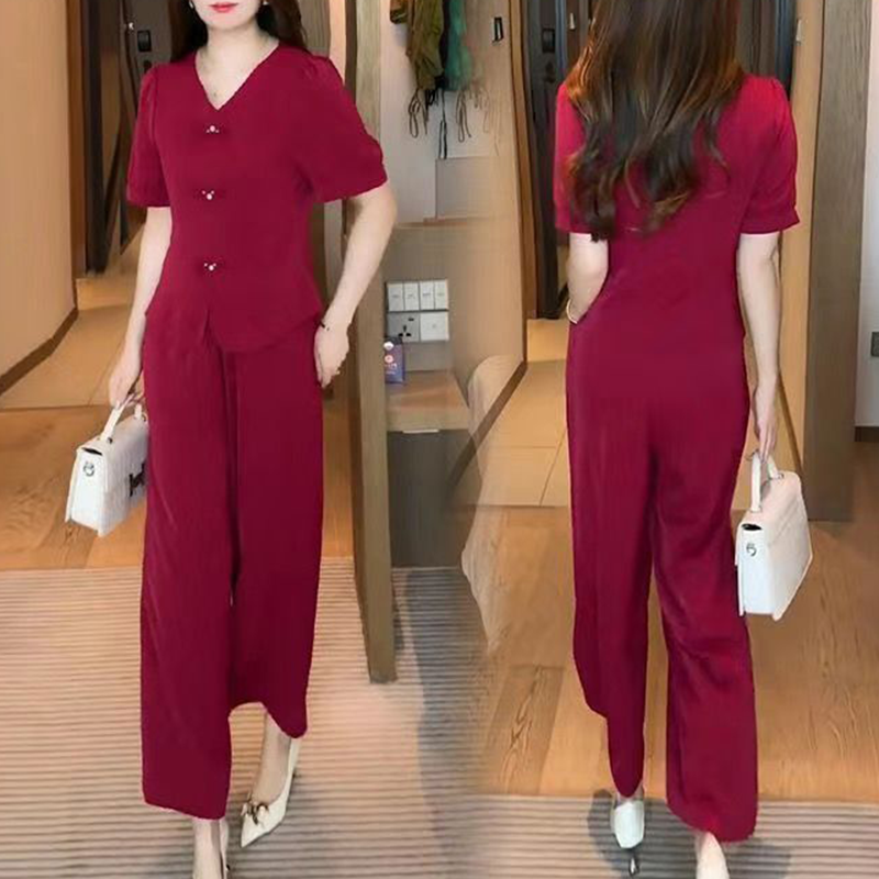 💖V-Neck Short Sleeve Top & Matching Wide-Leg Pants 2-Piece Set for Women👘