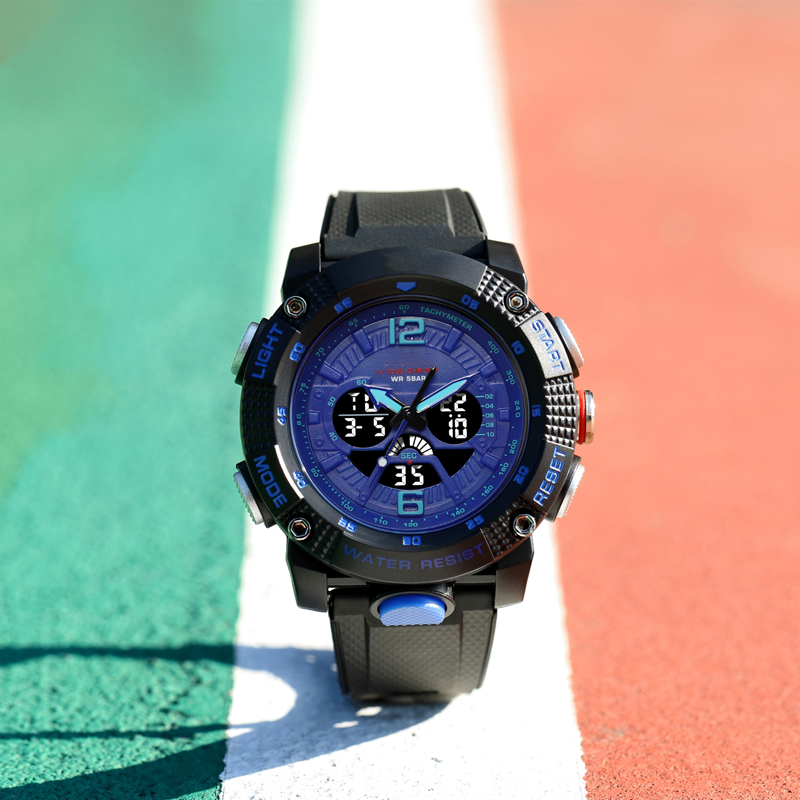 Men’s Outdoor Waterproof Digital Sports Watch
