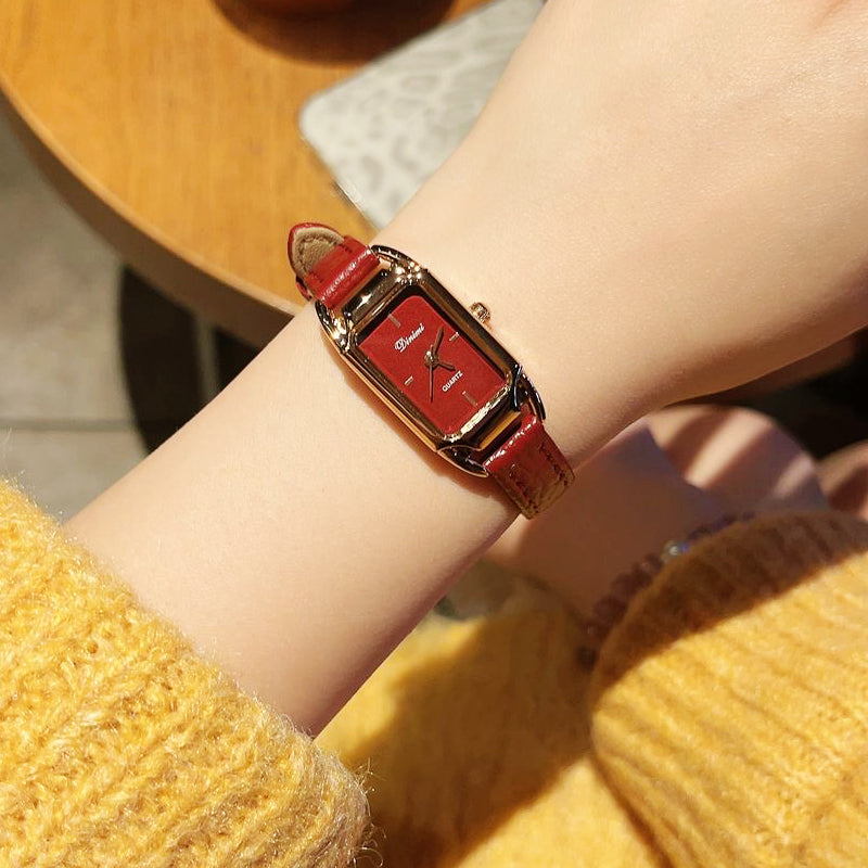 ✨ Women’s Classical & Stylish Quartz Watch⌚️