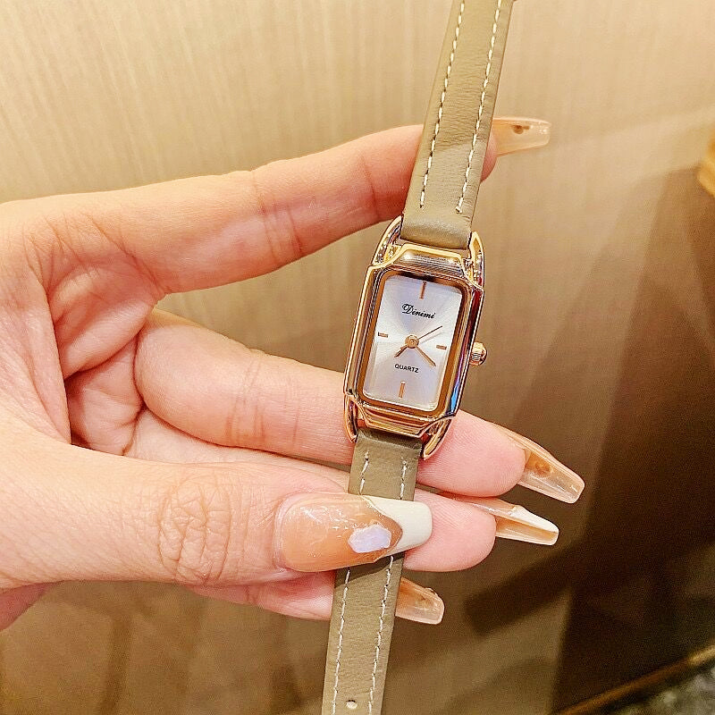 ✨ Women’s Classical & Stylish Quartz Watch⌚️
