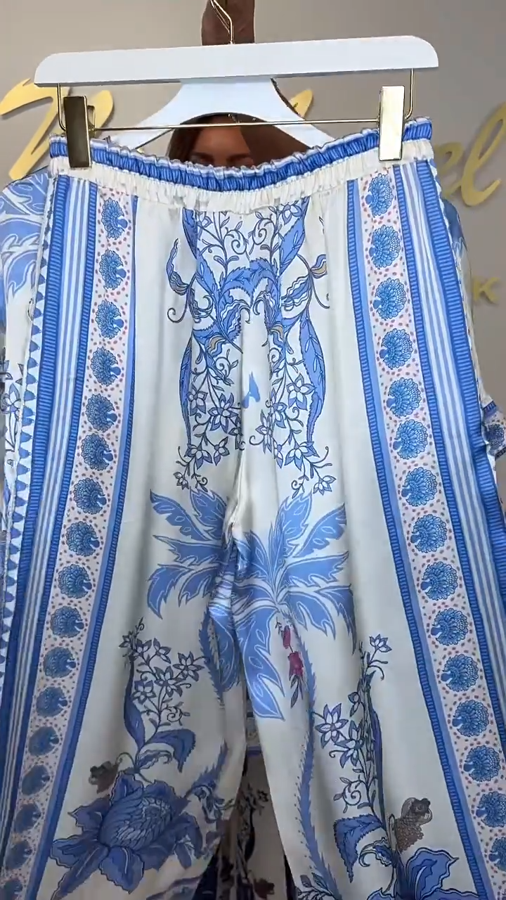 🩵Women’s Elegant Printed V-Neck Tops ＆ Pants 2-Piece Set