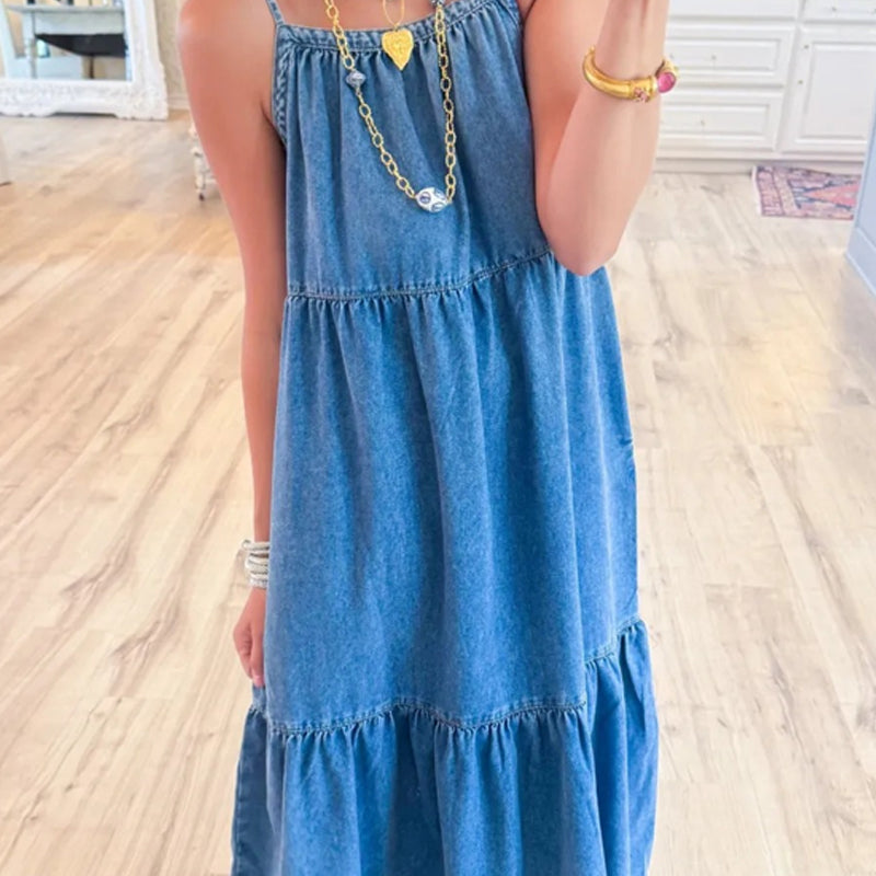 🌞👗 2025 Summer Must Have! A halter denim dress that's easy to wear for airy chic!