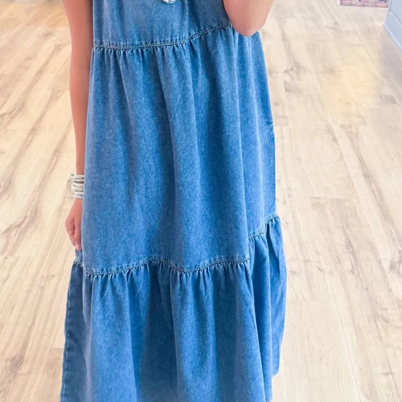 🌞👗 2025 Summer Must Have! A halter denim dress that's easy to wear for airy chic!