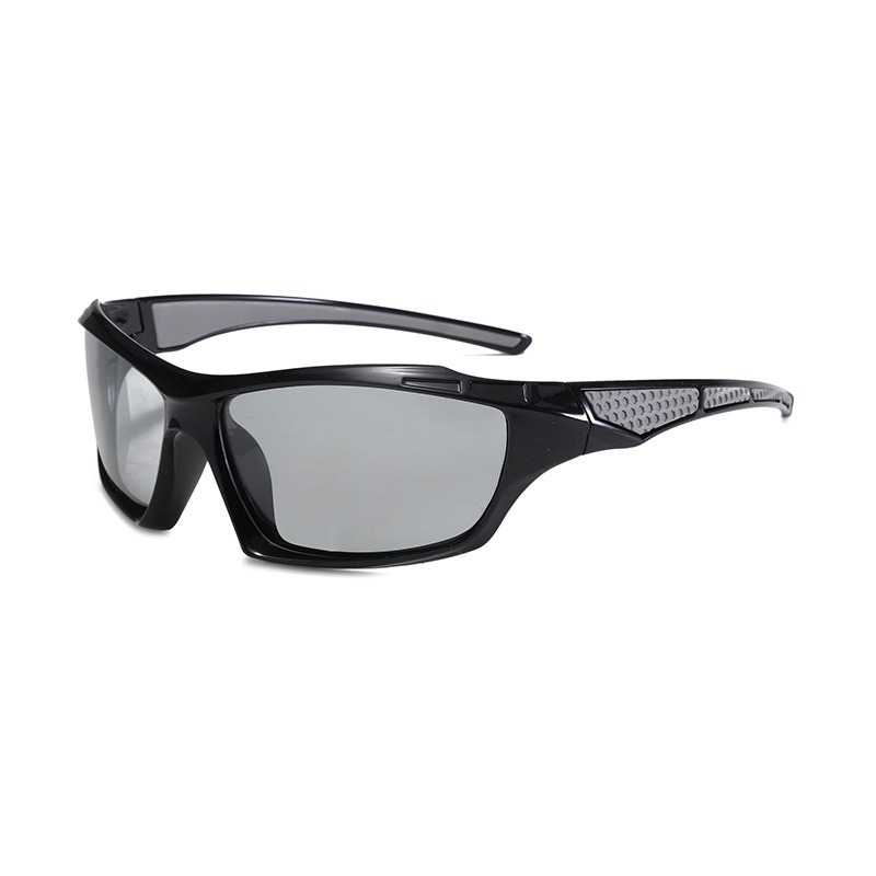 🌞🕶️ 2025 new polarized sunglasses, perfect companion for outdoor sports!