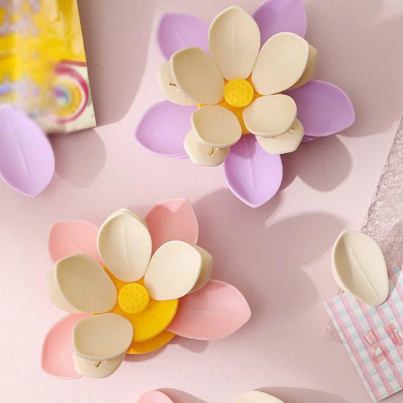 🌸BUY 2 GET 3 FREE🌸Lotus-Shaped Magnetic Food Clip & Fridge Magnet