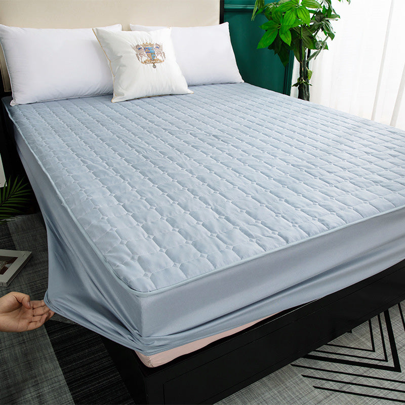 Waterproof Breathable Spiked Mattress Protector