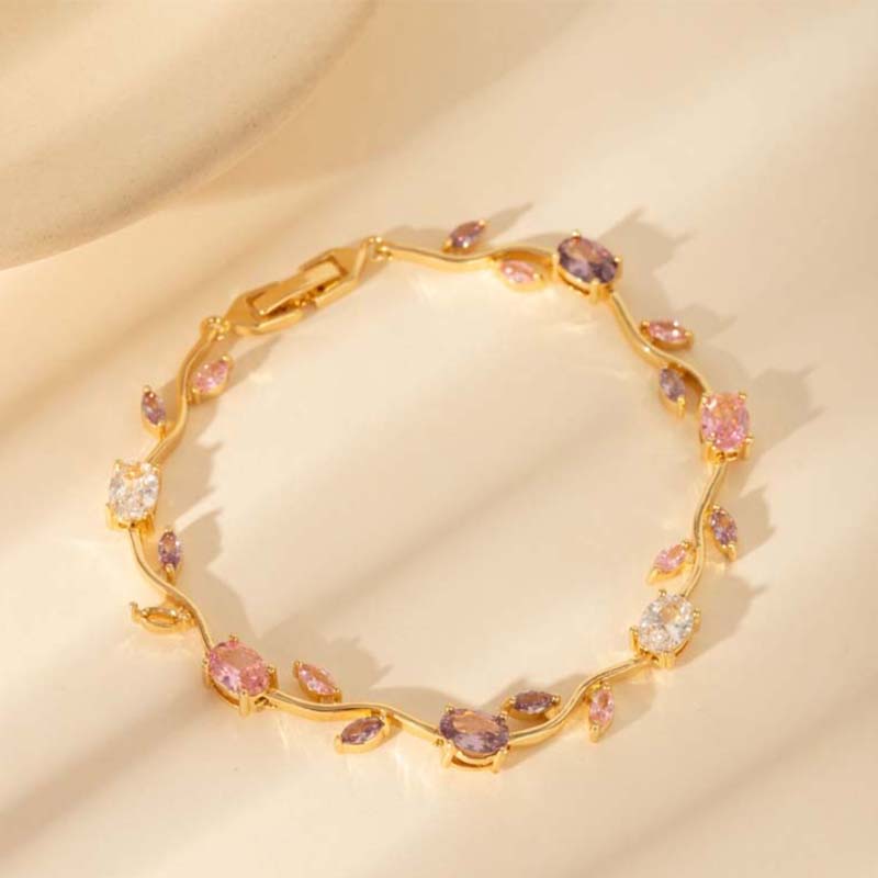 🍀Women's Dainty Leaf Charm Bracelet