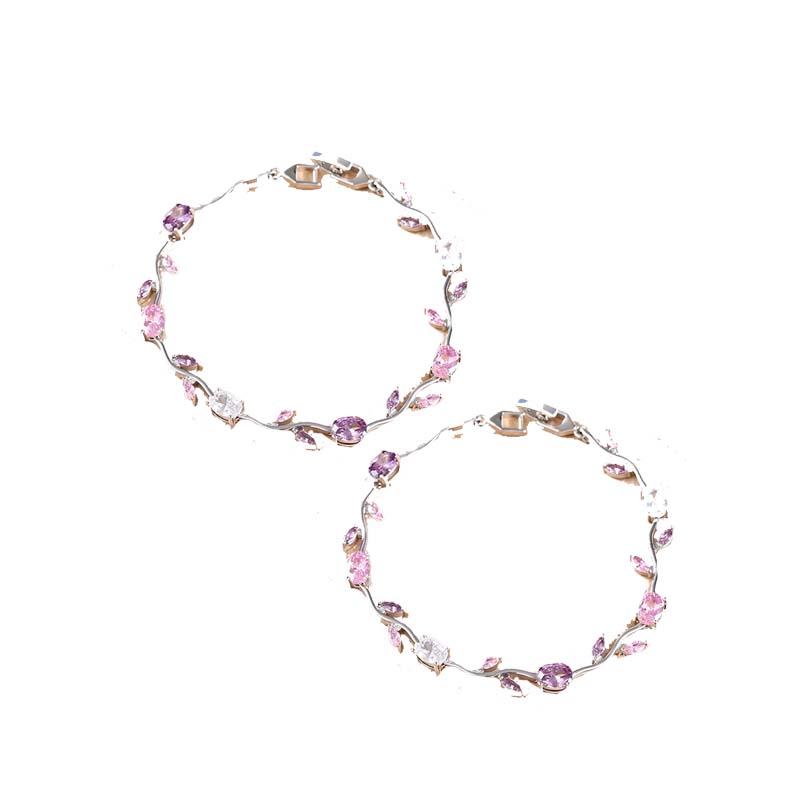 🍀Women's Dainty Leaf Charm Bracelet
