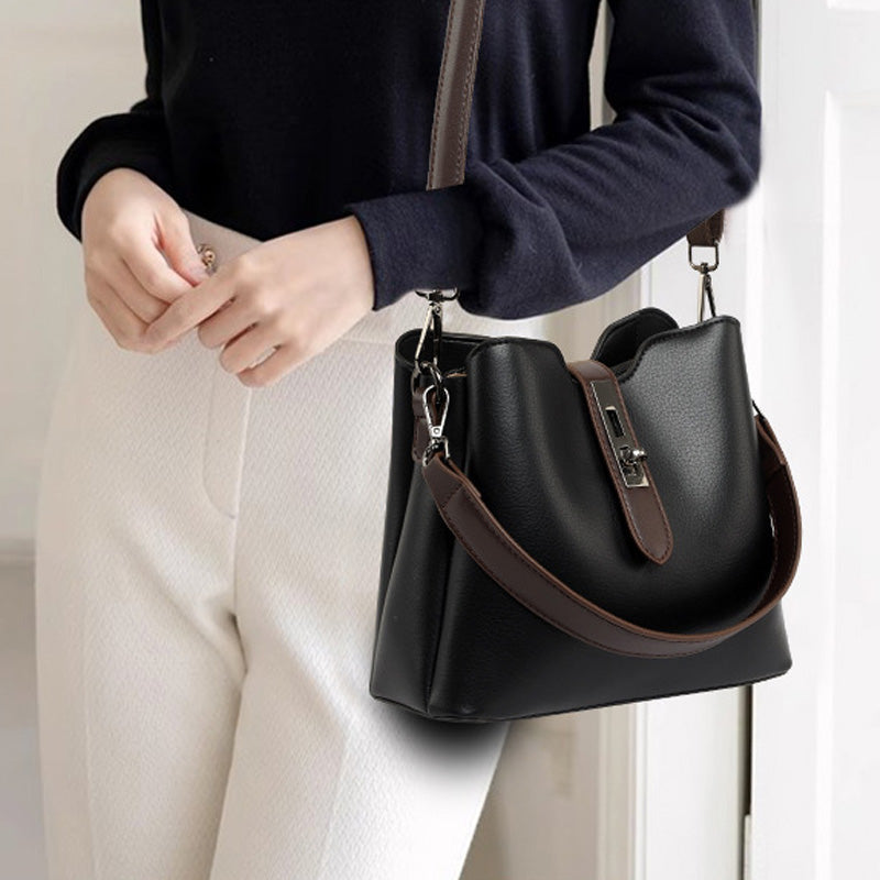 Women’s Elegance Leather Bucket Tote