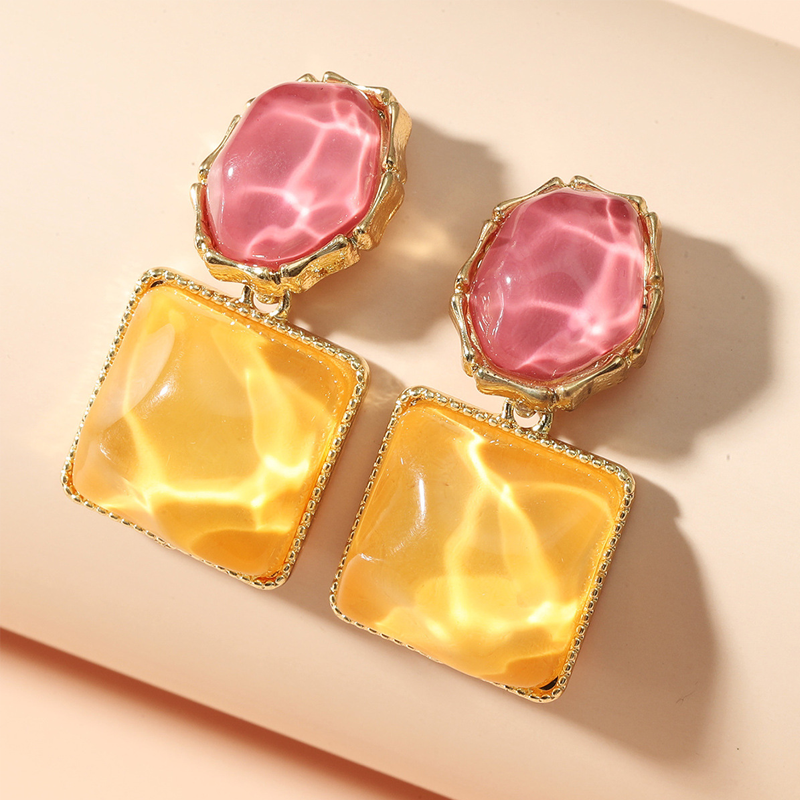 Elegant Geometric Water Ripple Drop Earrings