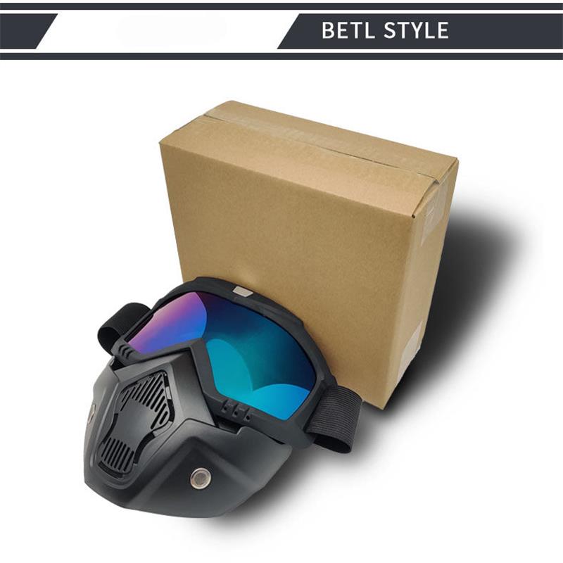 A Full-face Goggle with Anti-fog High-definition Lenses, a Detachable and Adjustable Ski Mask, and a Comfortable Sponge Pad - Made of Plastic