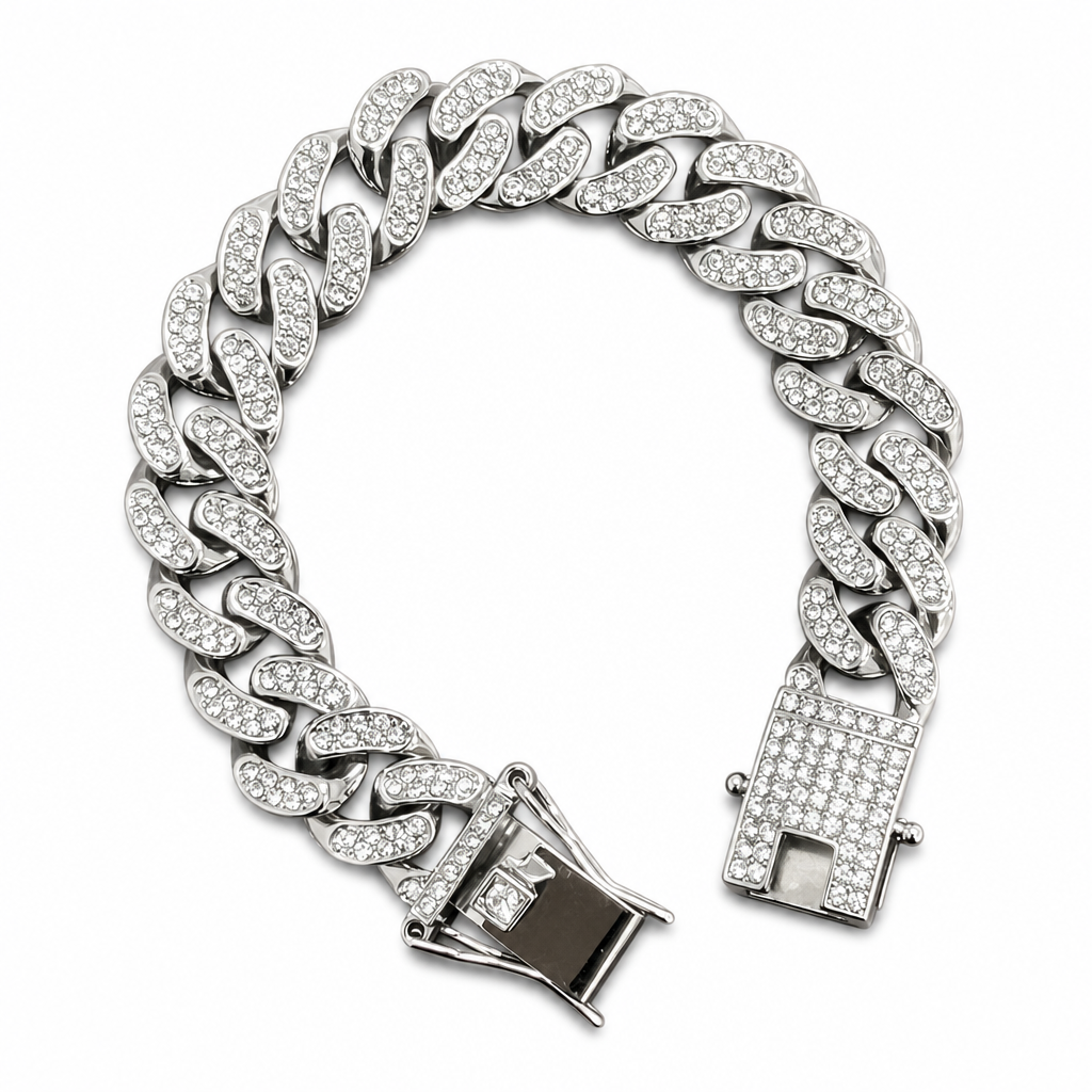 💎 Iced-Out Cuban Dog Collar – Bold, Secure & Fur-Friendly ✨
